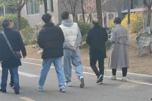 网红吃瓜事件群,揭秘网络舆论背后的真相与争议  第1张